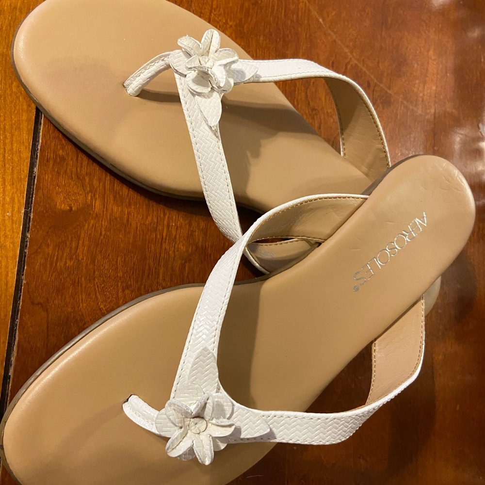 New Aerosoles sandals